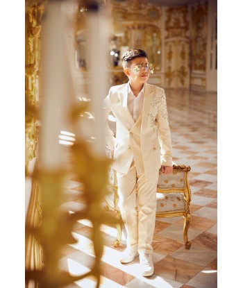 Maison Ava Boys Kevin Suit in Ivory prix pour 