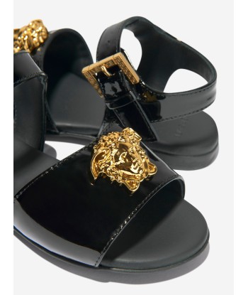 Versace Girls Patent Leather Medusa Logo Sandals Venez acheter