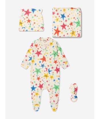 The Bonnie Mob Baby Stars Sleepsuit Gift Set (4 Piece) in Ivory est présent 