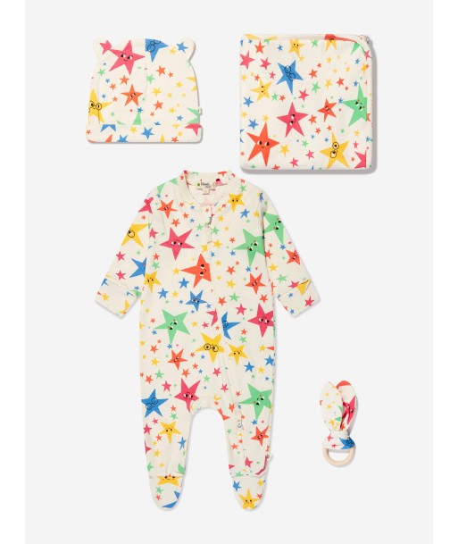 The Bonnie Mob Baby Stars Sleepsuit Gift Set (4 Piece) in Ivory est présent 