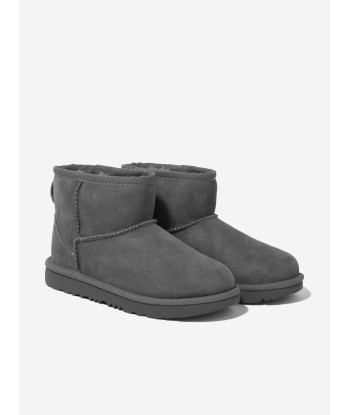 UGG Kids Classic Mini II Boots in Grey Voir les baskets