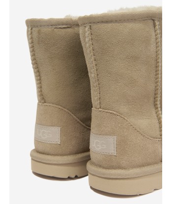 UGG Kids Classic II Boots in Beige suggérées chez